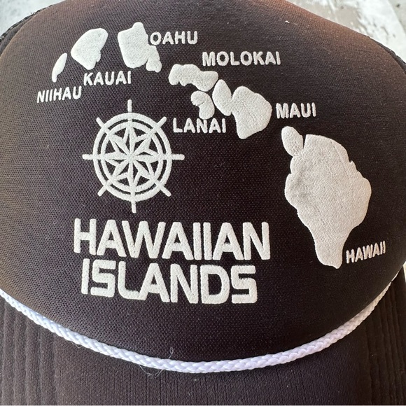 Hawaiian Islands Trucker Snap Back Hat - Picture 6 of 6